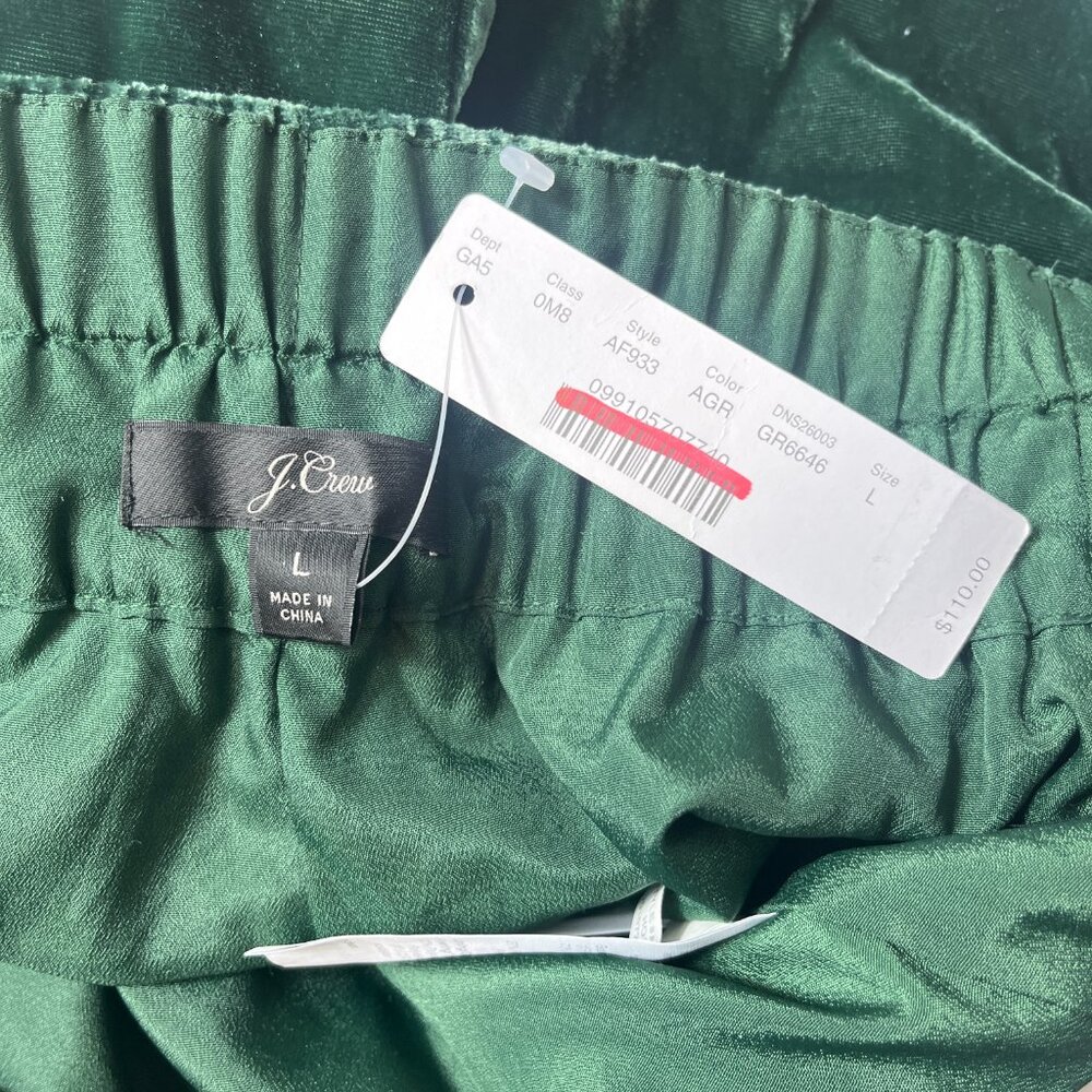 NWT New J. Crew Women's Green Velvet Side Slit Pull on Skirt Large AF933 - Picture 2 of 3